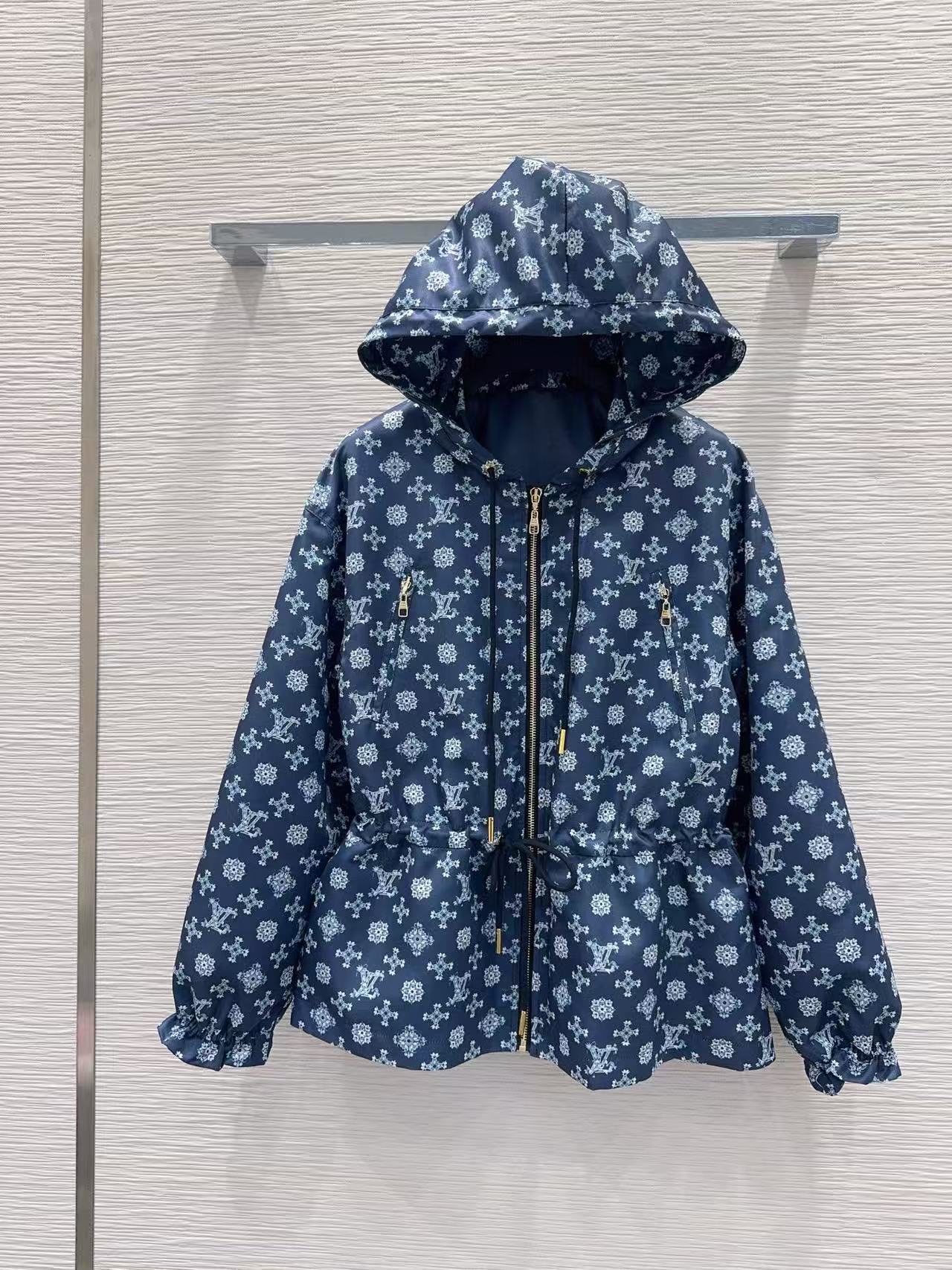 LVプリントフード付きジャケット【50％割引+送料無料】