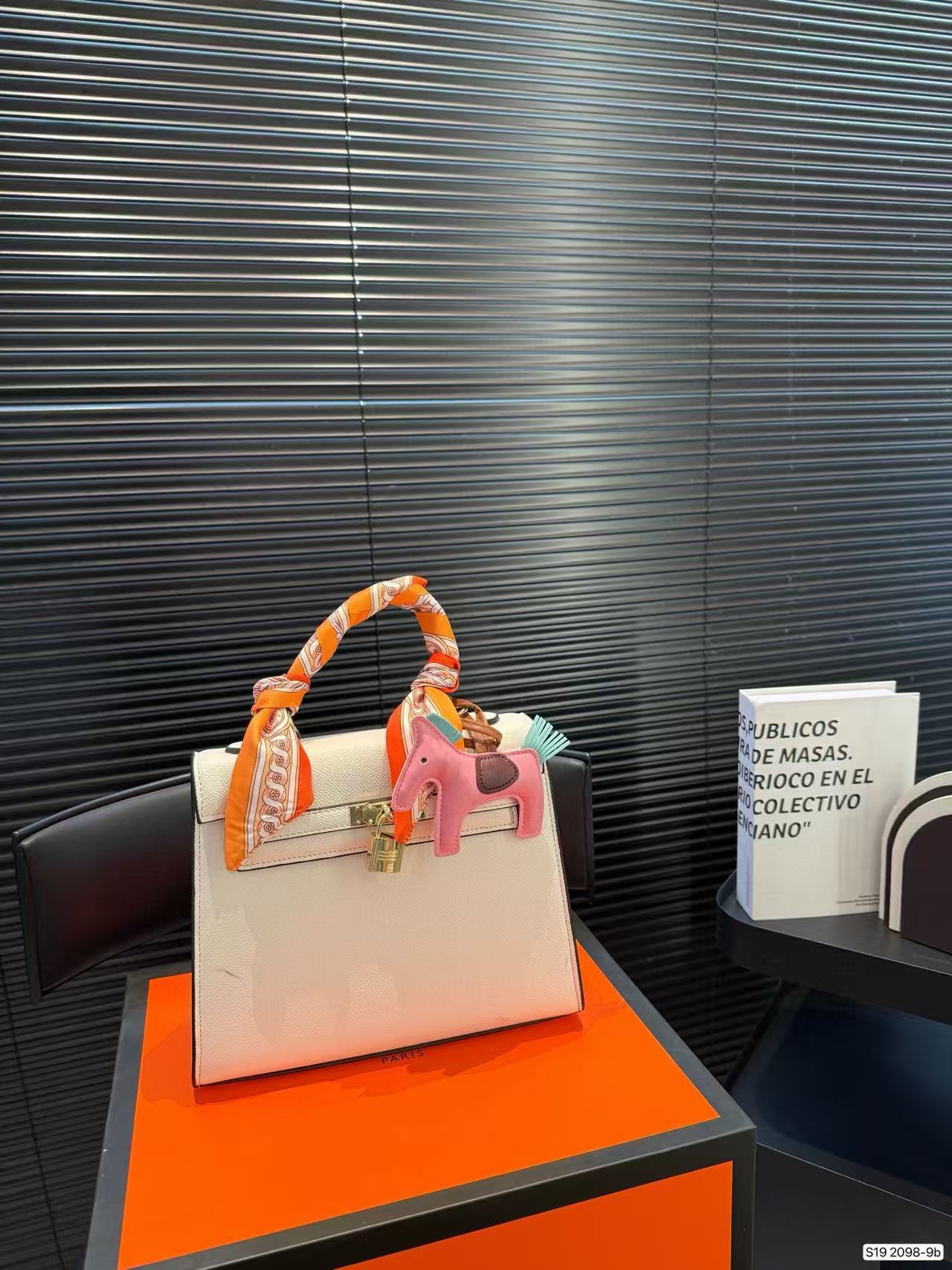 HERME5 kellyハンドバッグ【50％割引+送料無料】