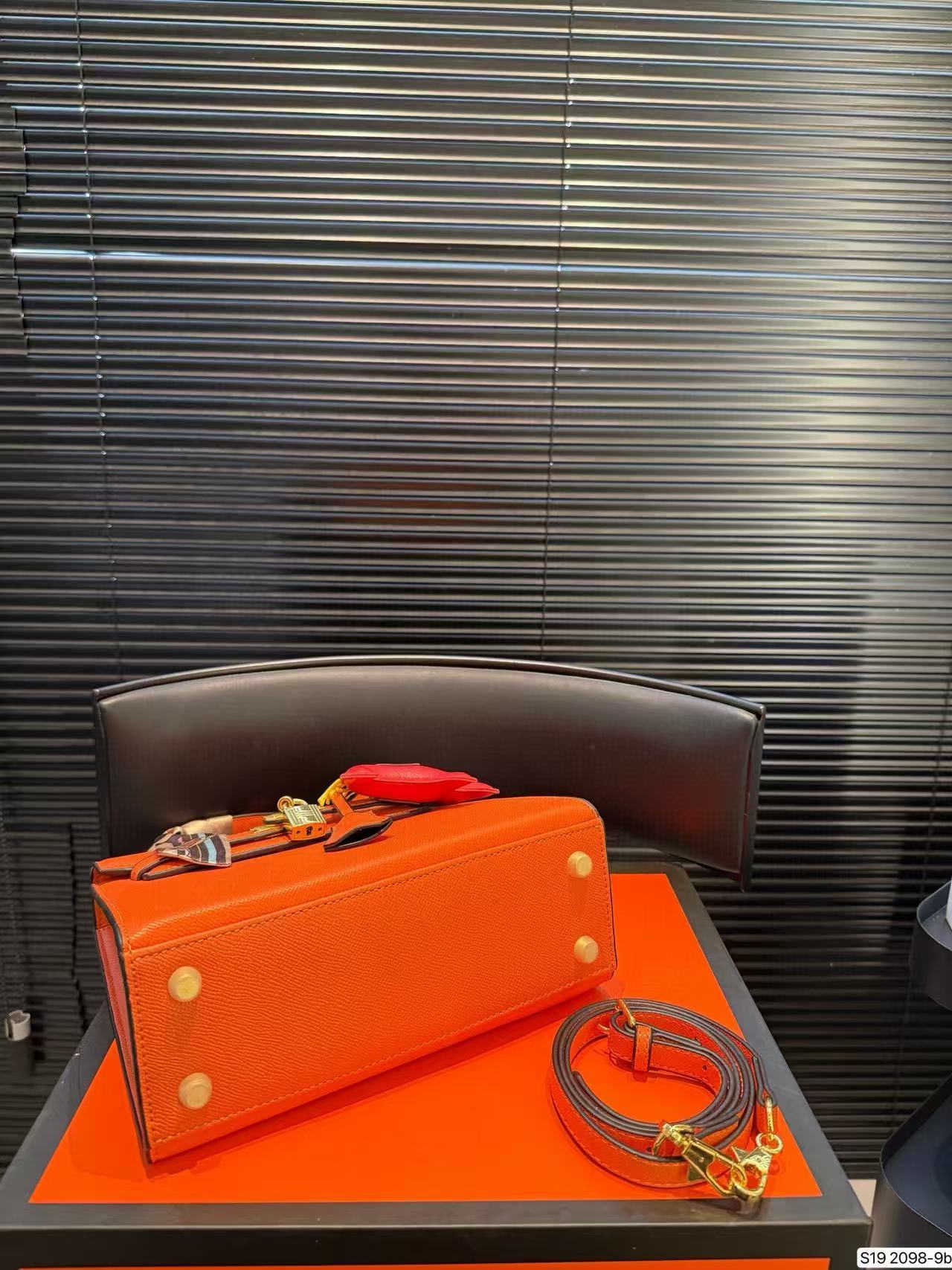 HERME5 kellyハンドバッグ【50％割引+送料無料】