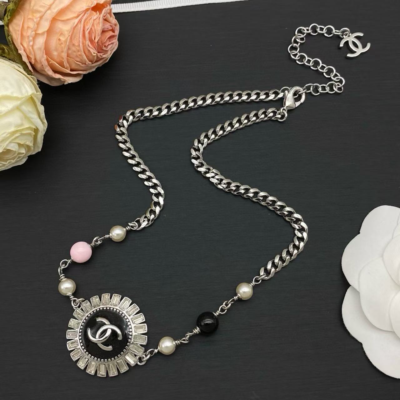 CHANE1 ダブルC ラウンドネックレス【50％割引+送料無料】