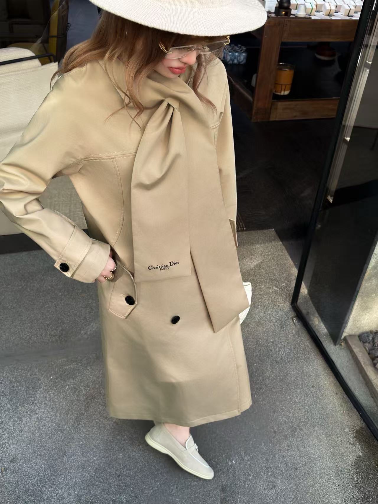 DIORのダブルブレストコート＋スカーフ【50％割引+送料無料】