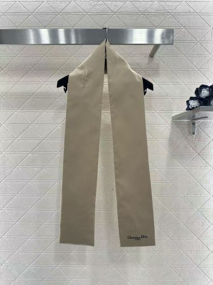 DIORのダブルブレストコート＋スカーフ【50％割引+送料無料】