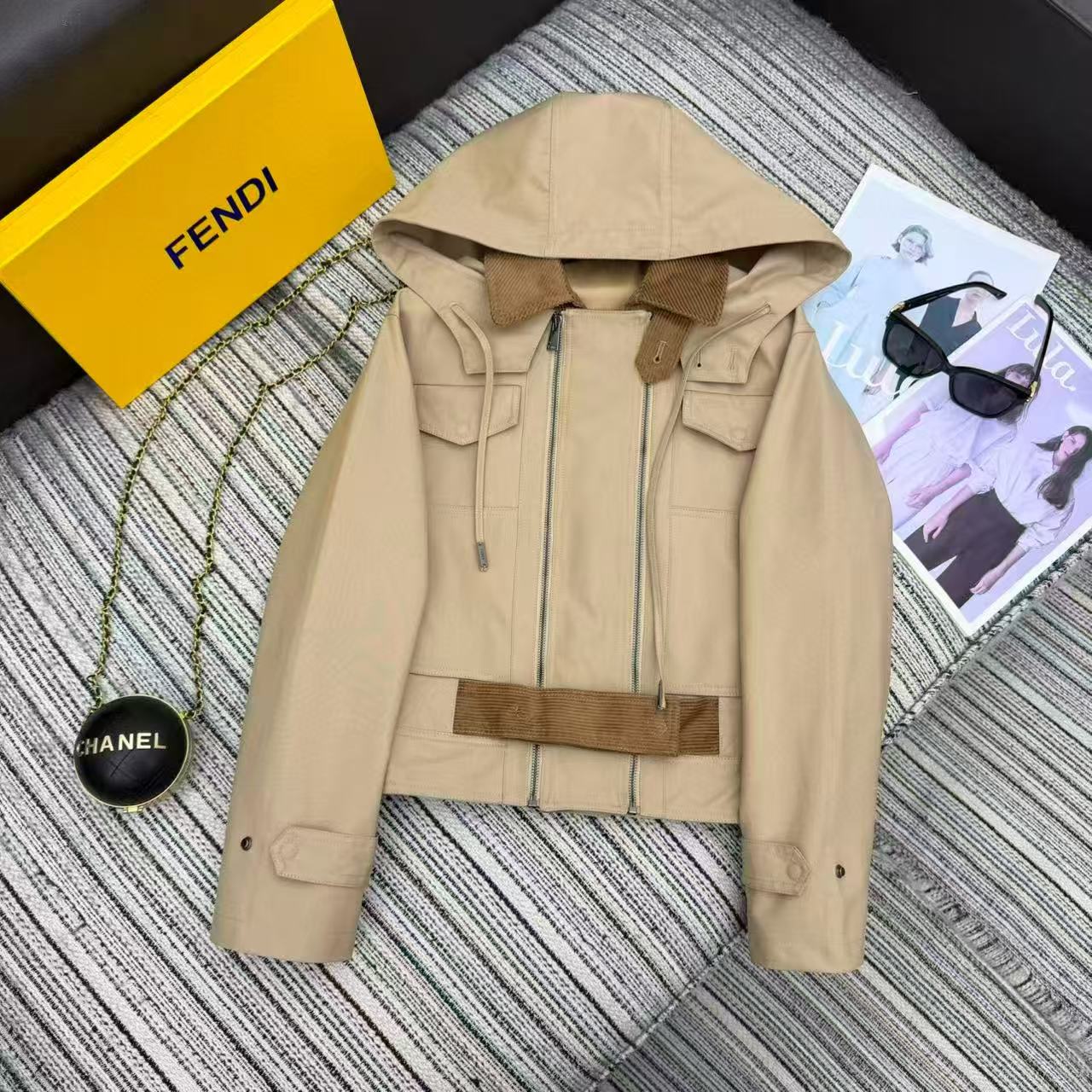 FEND1 フード付きトレンチコート ショートジャケット【50％割引+送料無料】