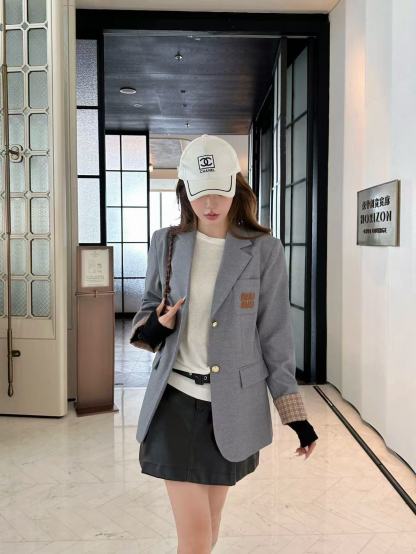 M1UM1U ミニマリスト レター スーツ ジャケット【50％割引+送料無料】