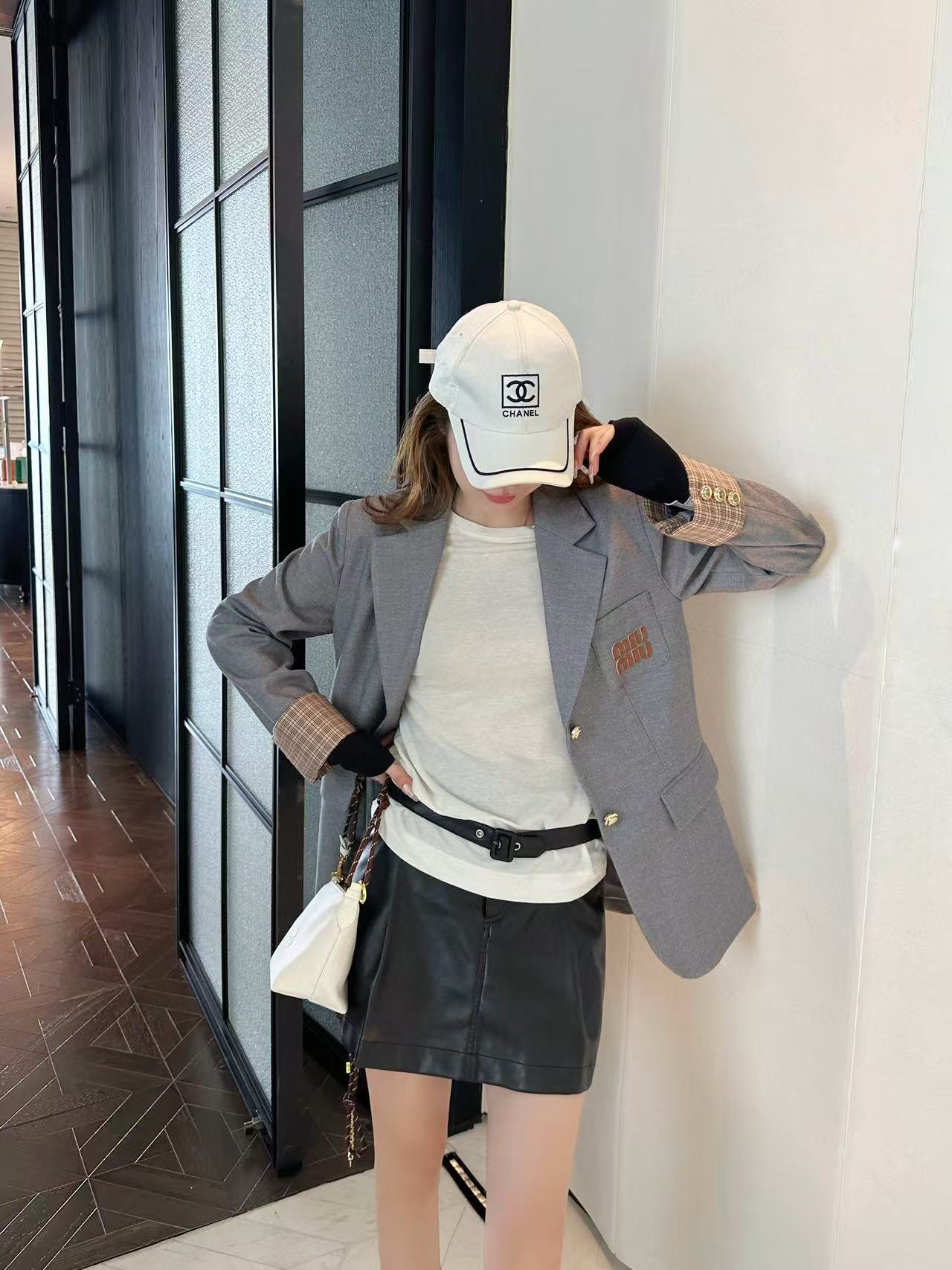 M1UM1U ミニマリスト レター スーツ ジャケット【50％割引+送料無料】