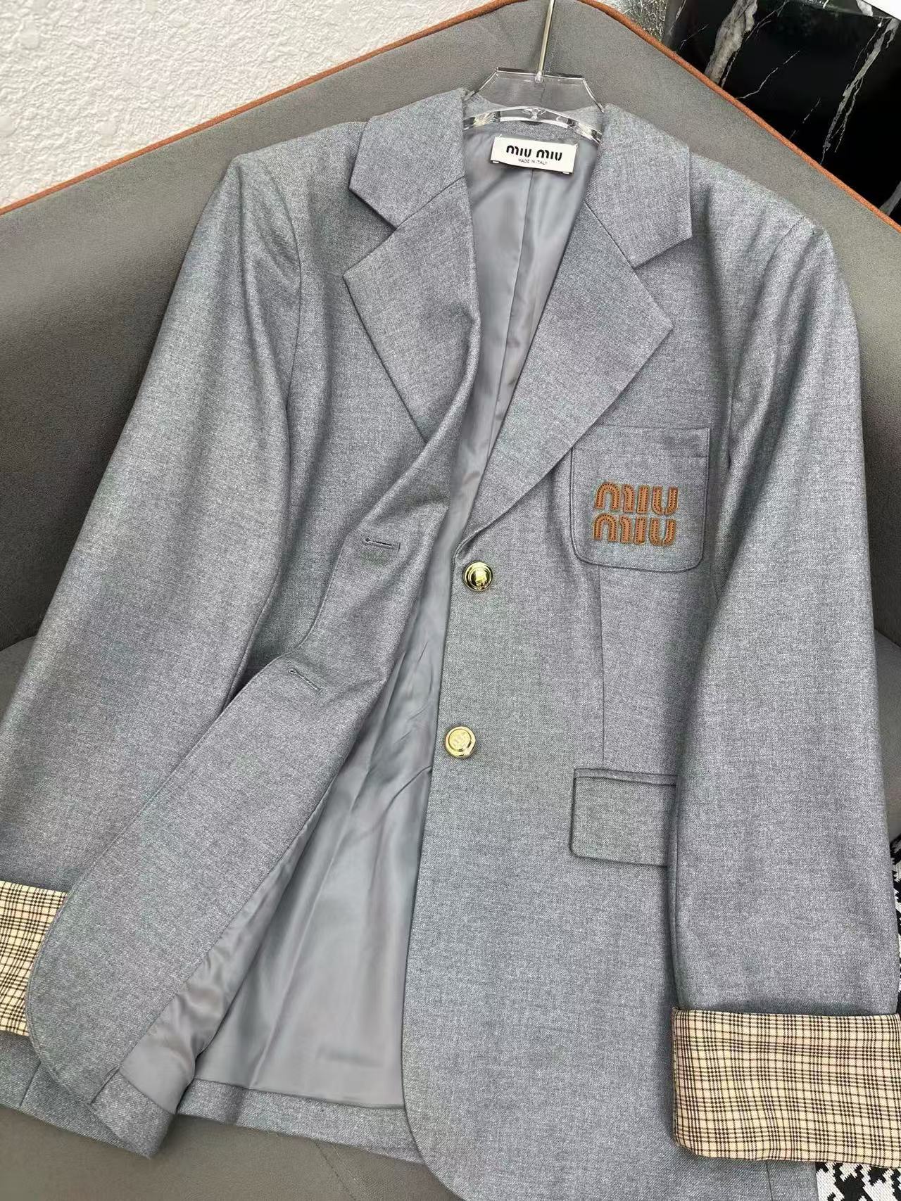 M1UM1U ミニマリスト レター スーツ ジャケット【50％割引+送料無料】