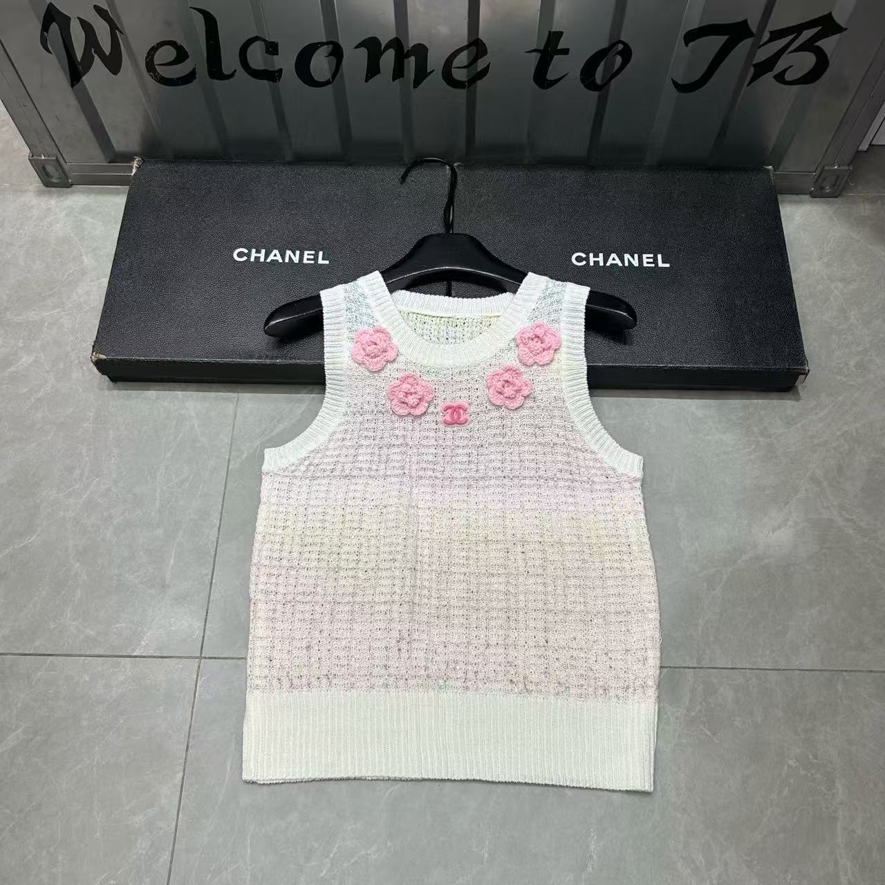 CHANE1 フローラルダブルCウールベスト【50％割引+送料無料】