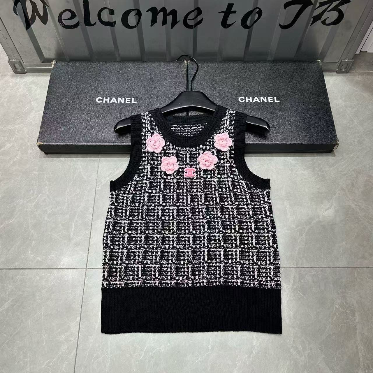 CHANE1 フローラルダブルCウールベスト【50％割引+送料無料】