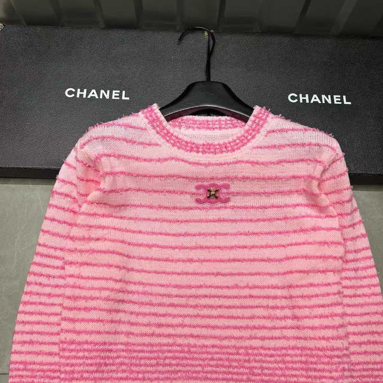 CEL1NEL 凱旋門ウールセーター【50％割引+送料無料】