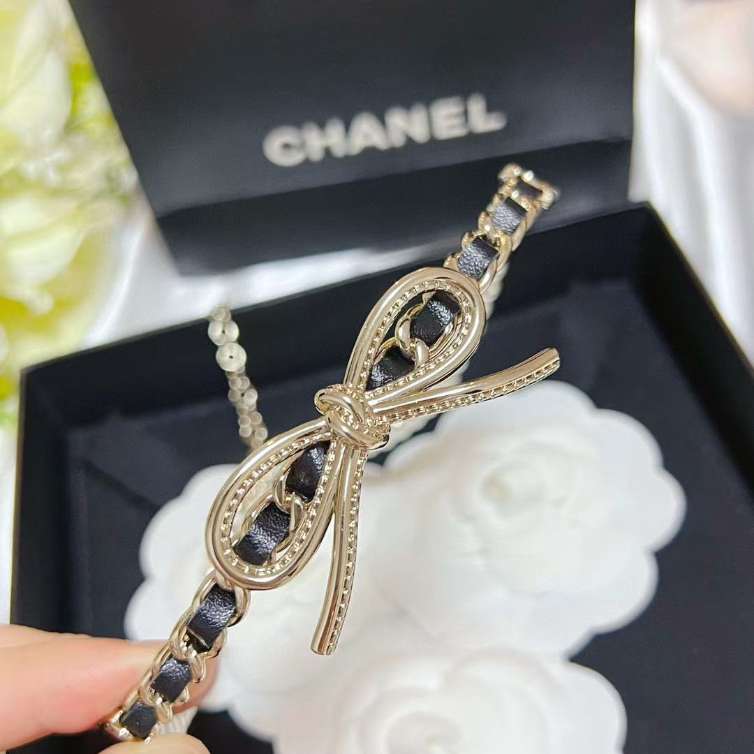 CHANE1 ダブルC ボウレザーパールネックレス【50％割引+送料無料】