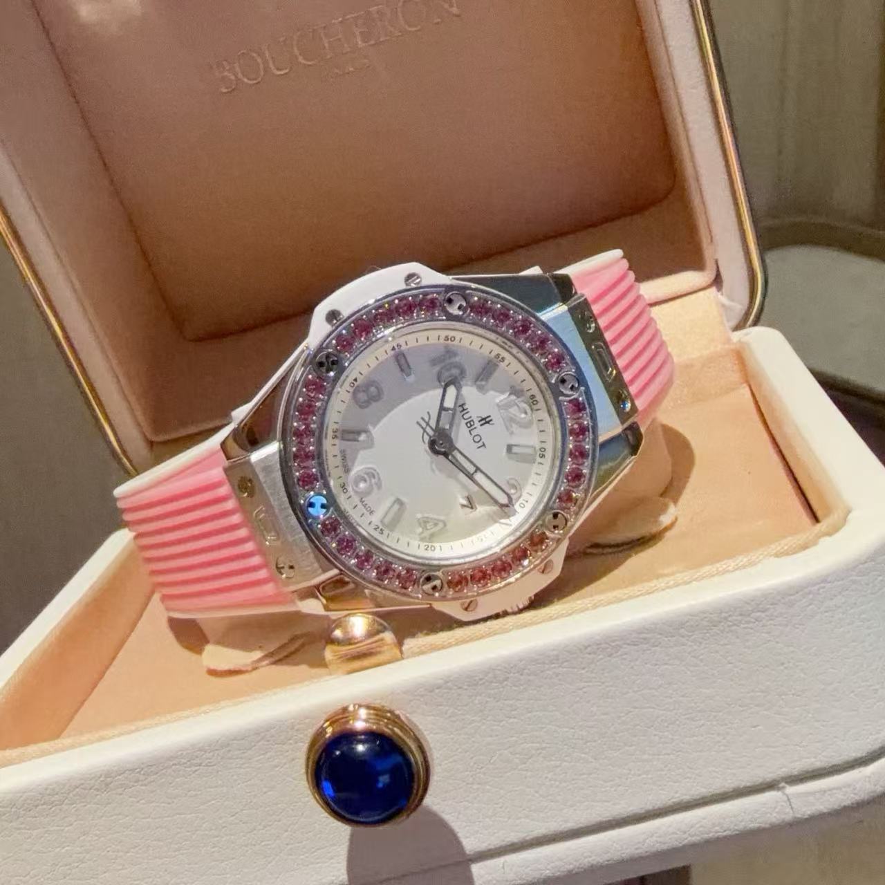 HUBL0T ダイヤモンドセットウォッチ【50％割引+送料無料】