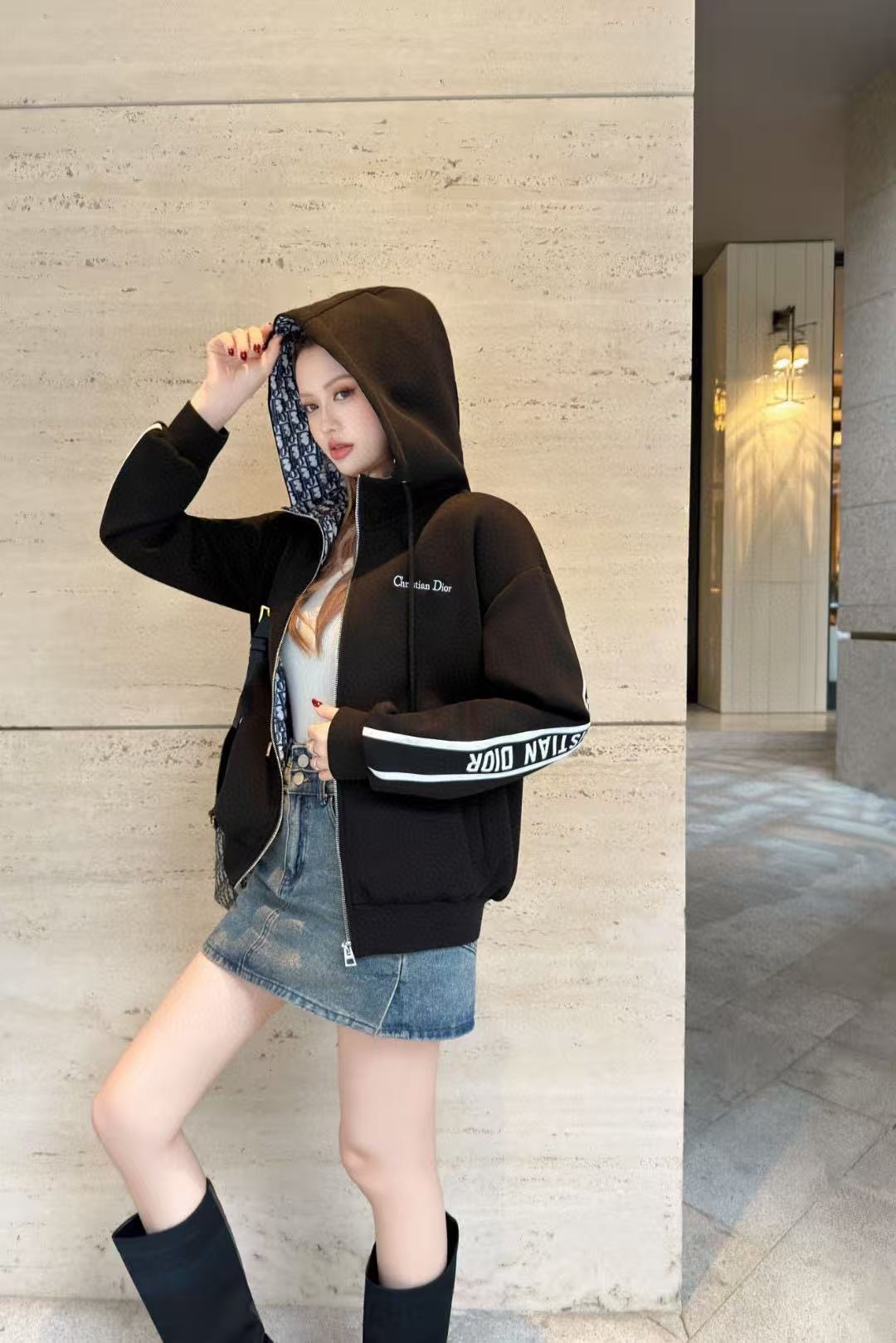 DIORレターフードジャケット【50％割引+送料無料】