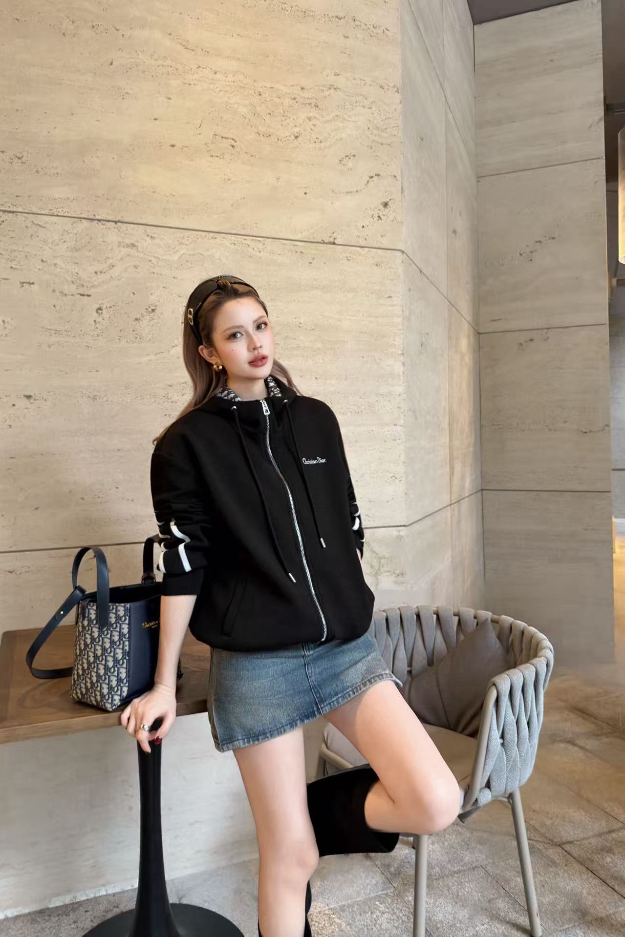 DIORレターフードジャケット【50％割引+送料無料】