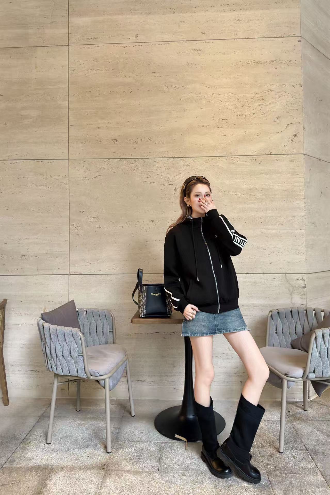 DIORレターフードジャケット【50％割引+送料無料】