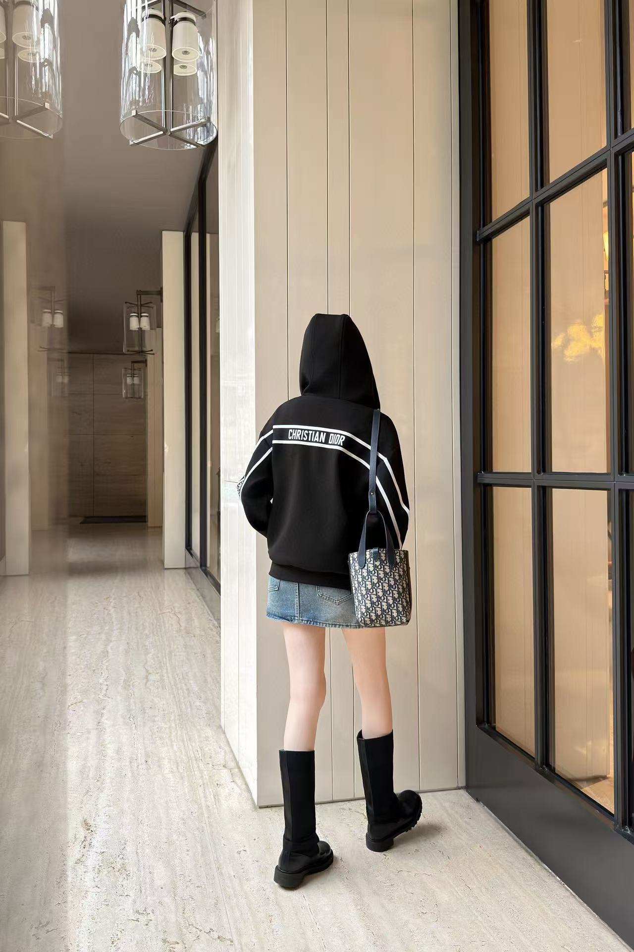 DIORレターフードジャケット【50％割引+送料無料】