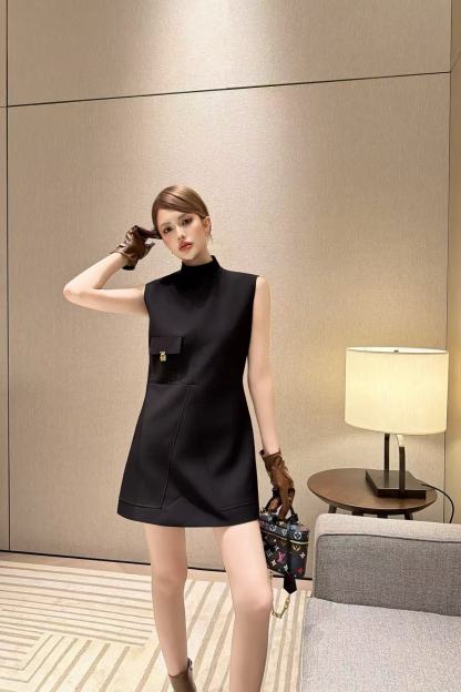 LVミニマリストノースリーブドレス【50％割引+送料無料】