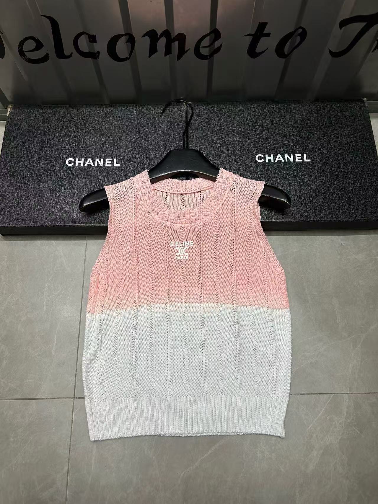 CEL1NE 刺繍レター凱旋門ウールベスト【50％割引+送料無料】