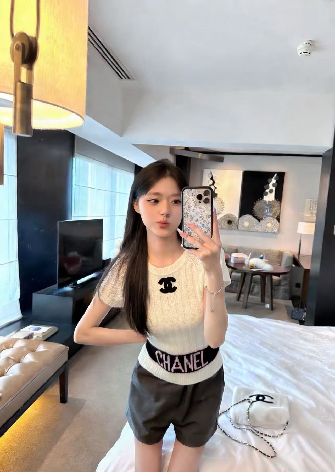 CHANE1 ダブルCレターウールセーター【50％割引+送料無料】