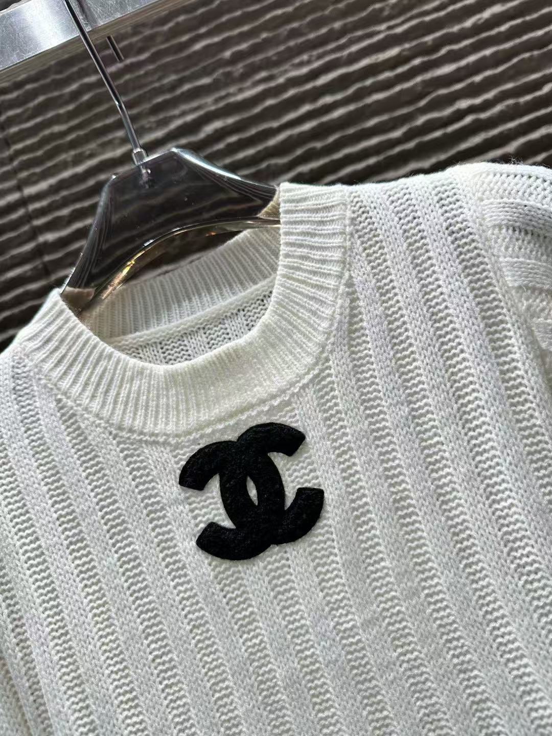 CHANE1 ダブルCレターウールセーター【50％割引+送料無料】