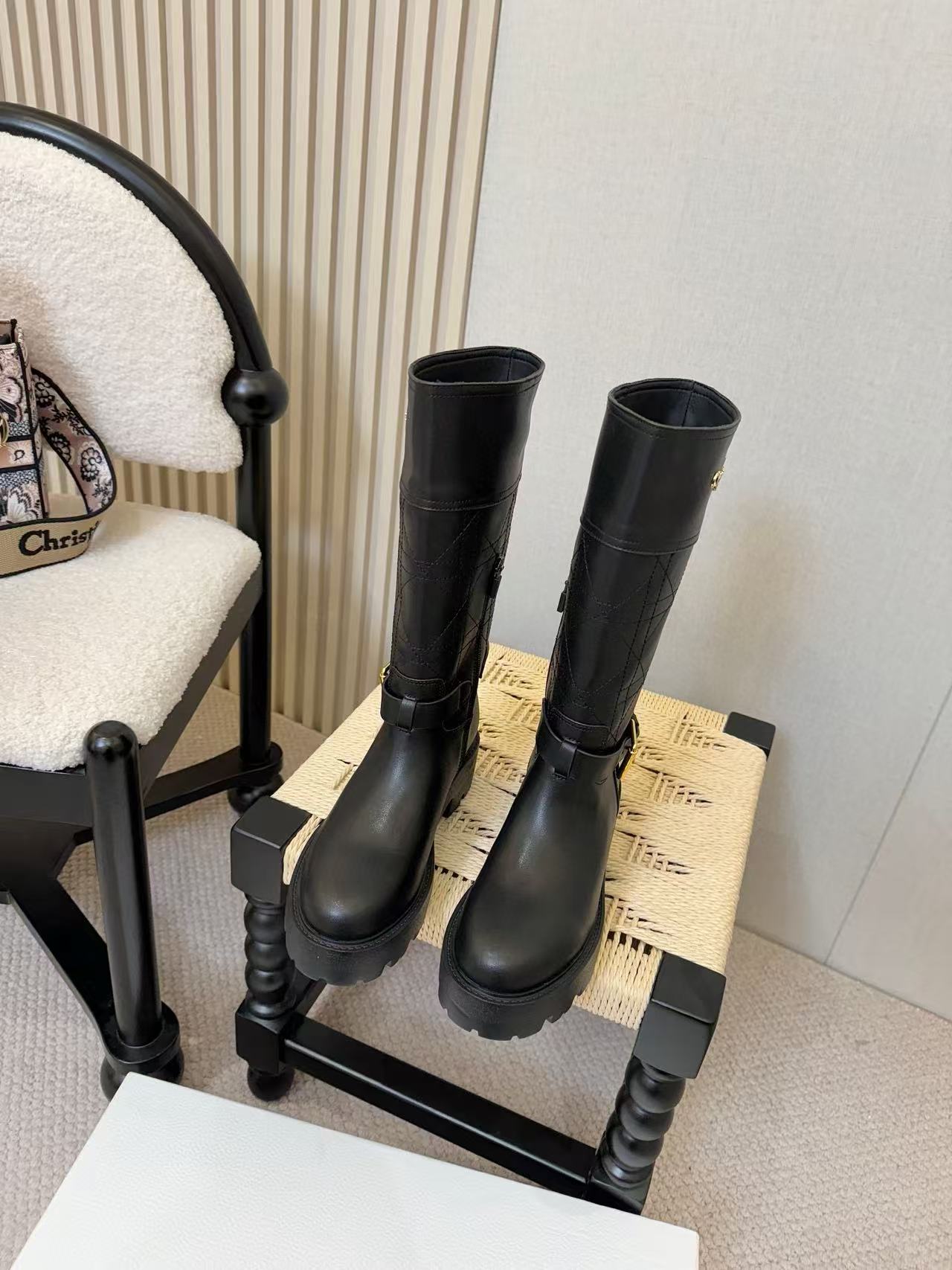 DI0R高品質の牛革ハイブーツ【50％割引+送料無料】