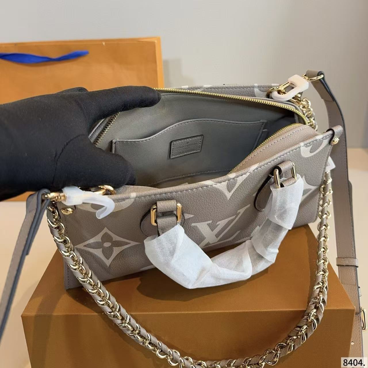 LVチェーンハンドバッグ【50％割引+送料無料】