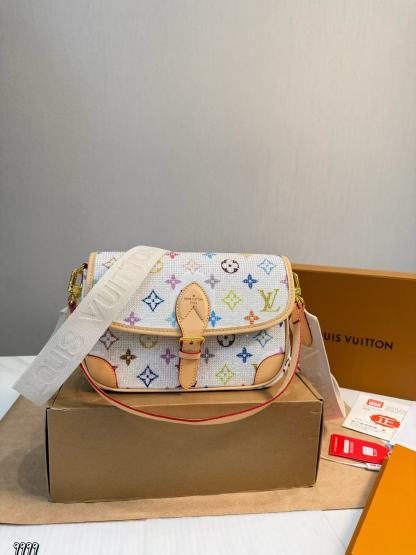 LVバゲットショルダーバッグ【50％割引+送料無料】