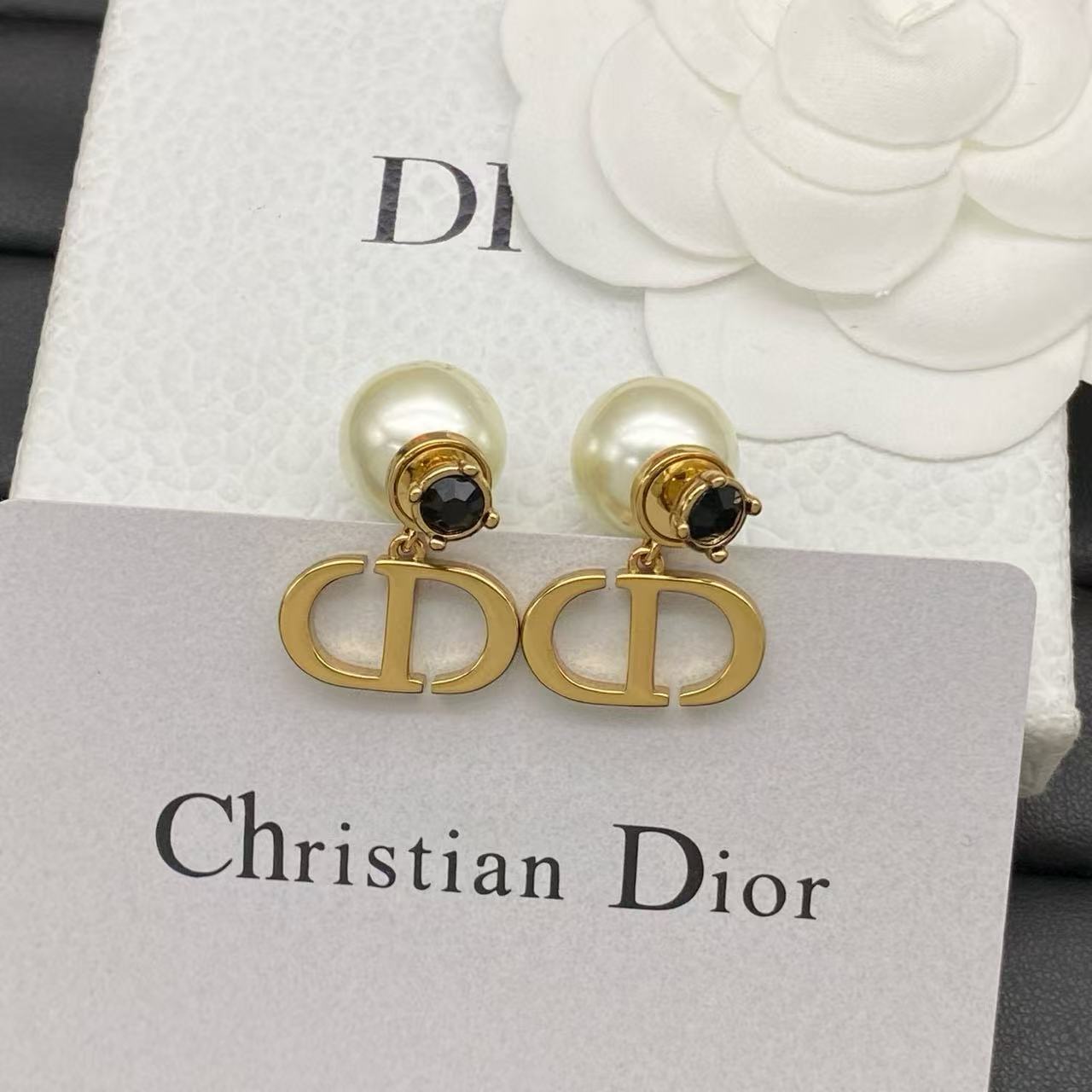 DI0RCDパールイヤリング【50％割引+送料無料】