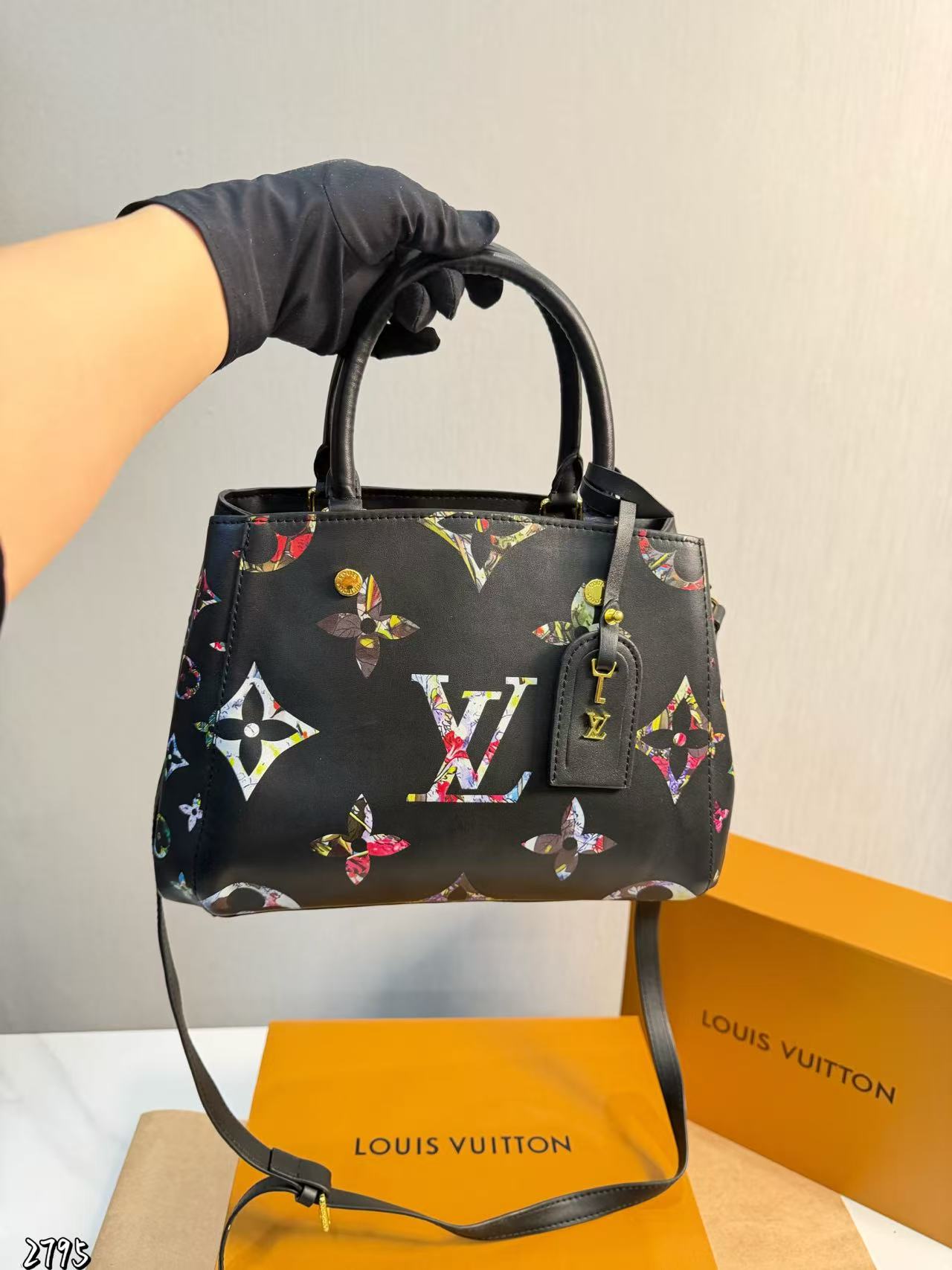 LV四つ葉のクローバープリントハンドバッグ【50％割引+送料無料】