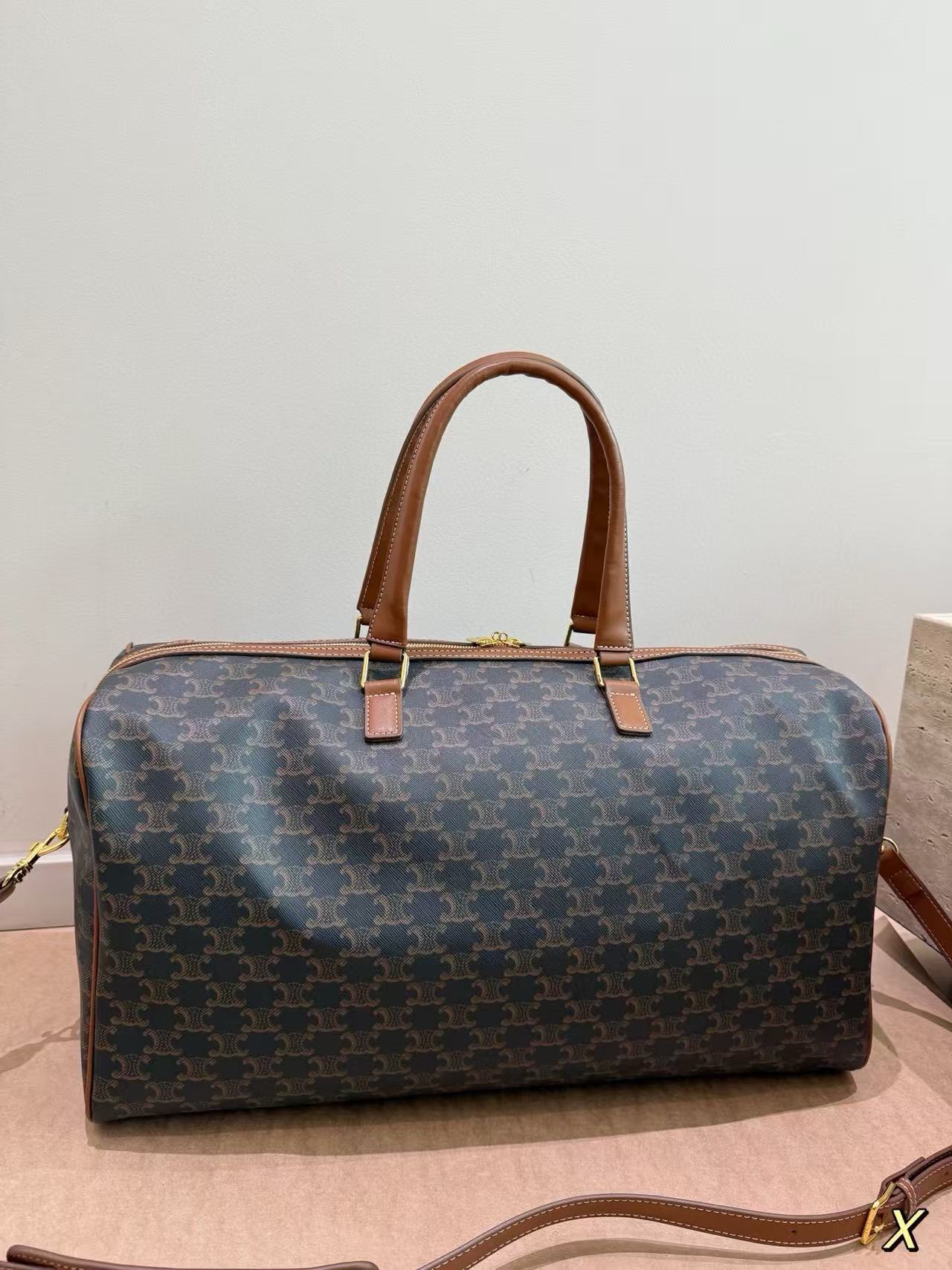 CEL1NE 凱旋門 トラベルバッグ【50％割引+送料無料】