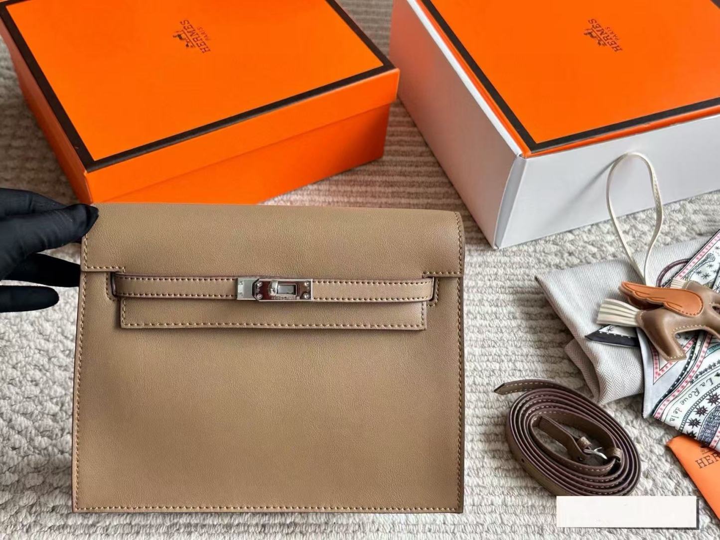 HERME5 kelly Danseショルダーバッグ【 50％割引+送料無料】