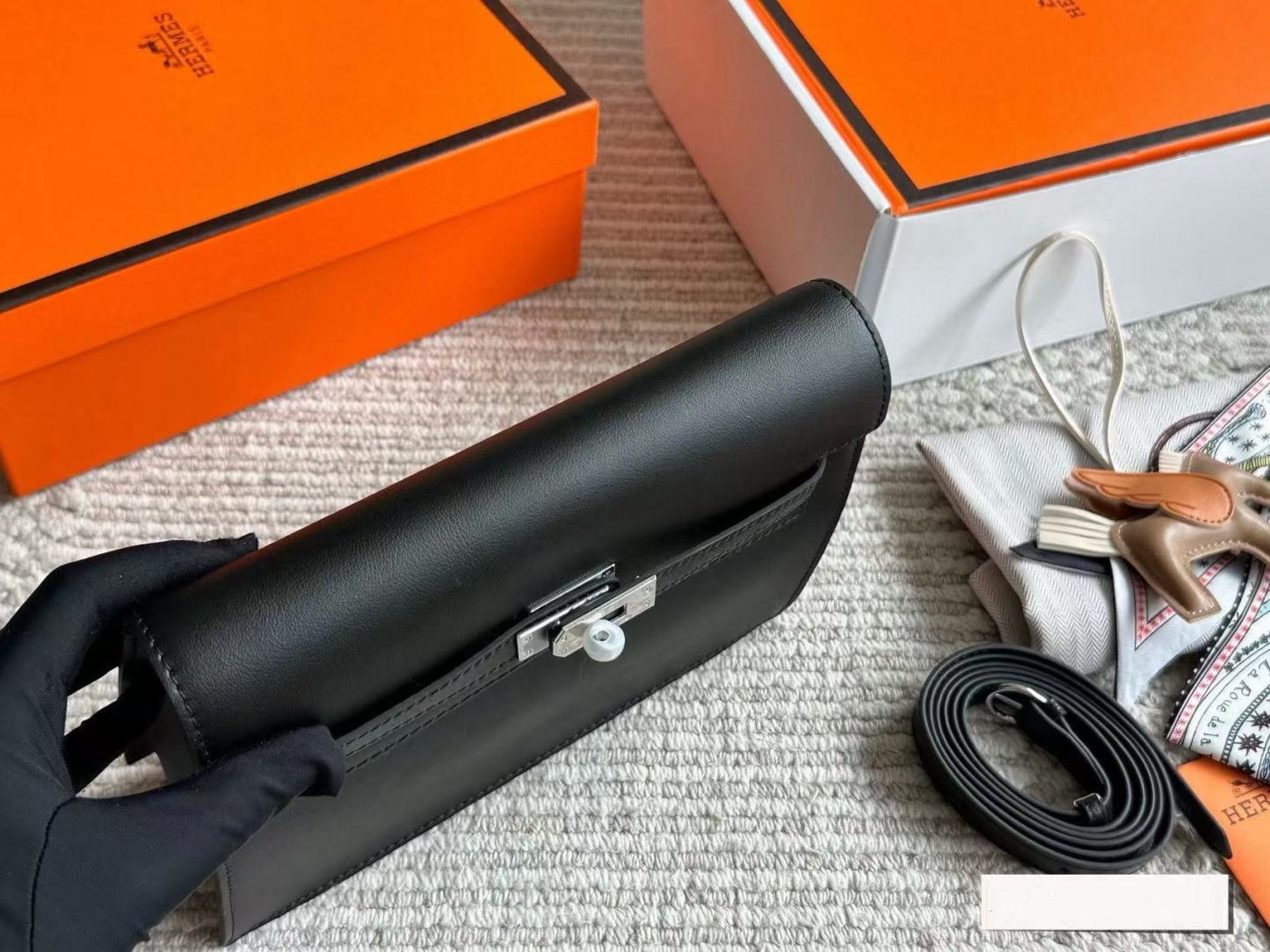 HERME5 kelly Danseショルダーバッグ【 50％割引+送料無料】