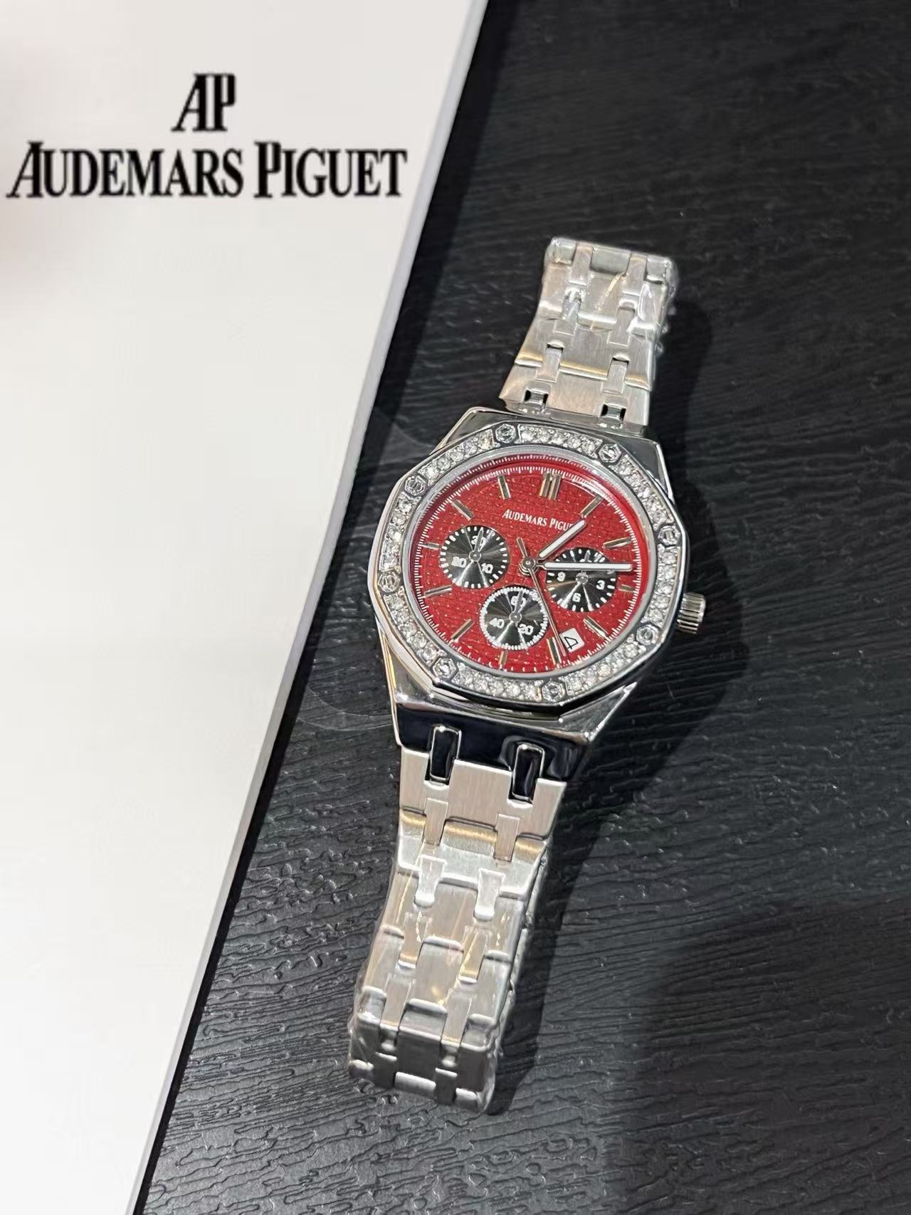 Audemarsp1gueダイヤモンドをあしらったスチールストラップのレディース腕時計【50％割引+送料無料】