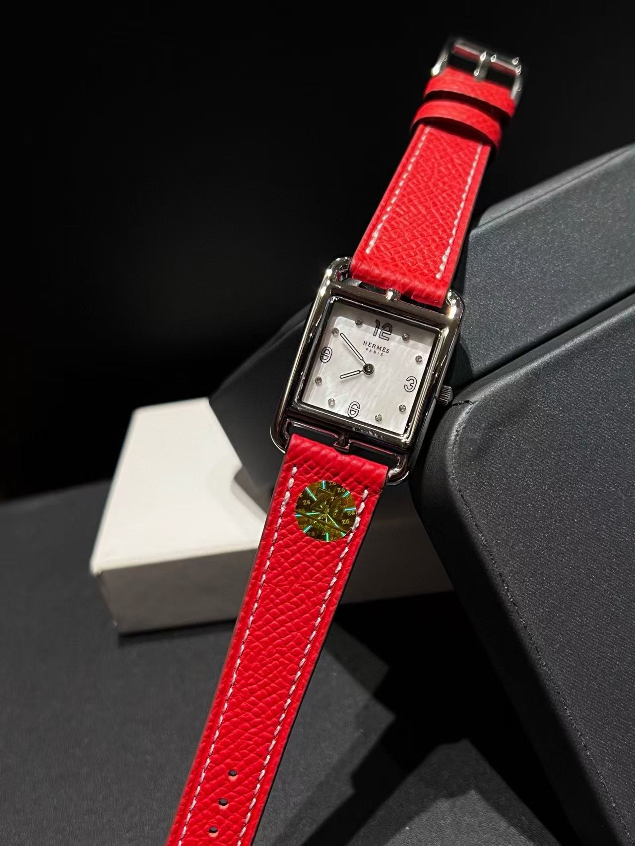 HERME5 ミニマリストレザーウォッチ【50％割引+送料無料】