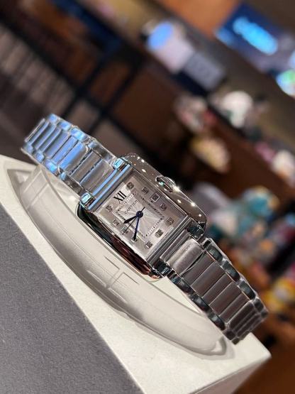 CART1ER タンク スチールストラップウォッチ【50％割引+送料無料】