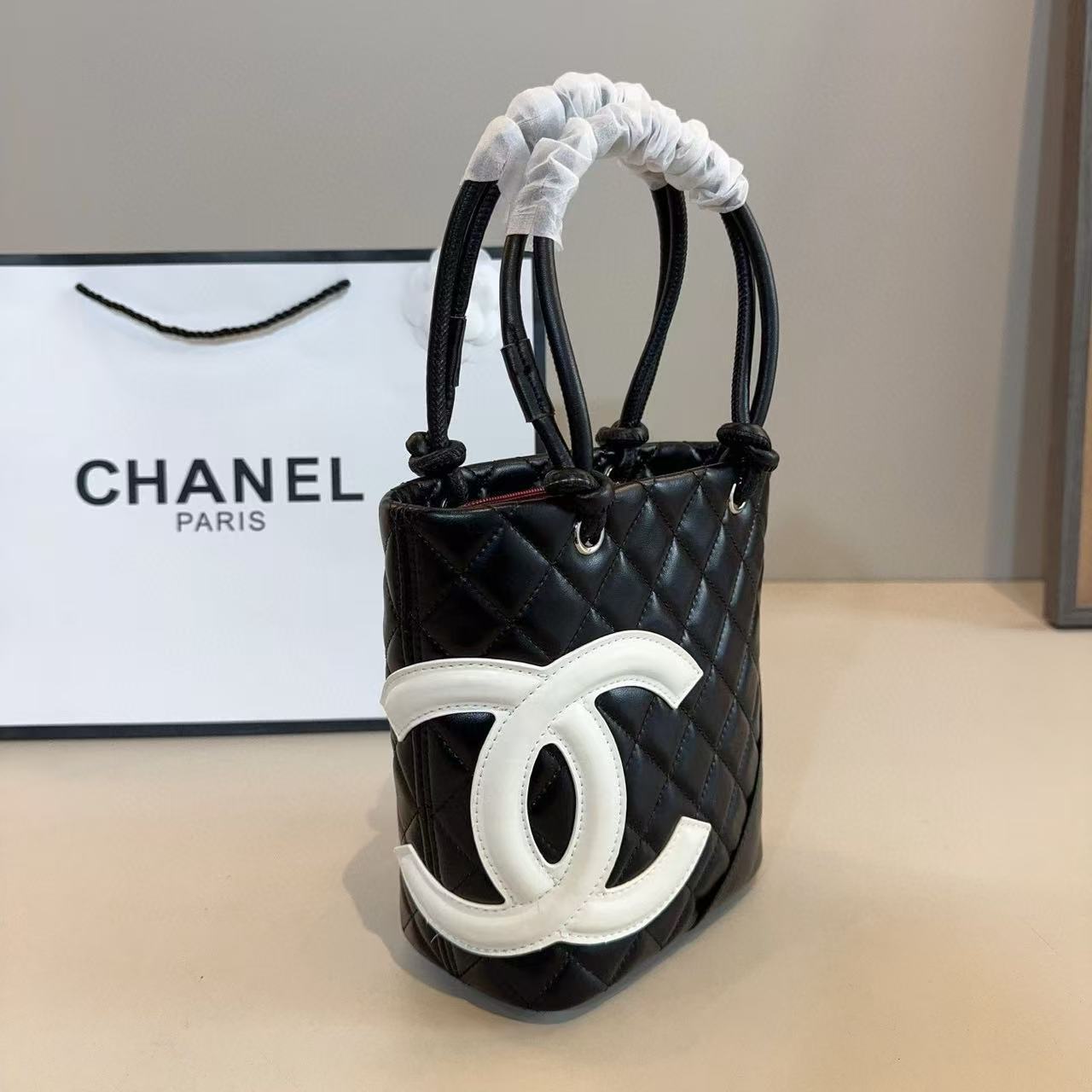 CHANE1 ダブルC ハンドバッグ【50％割引+送料無料】