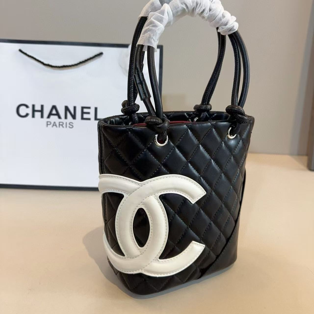 CHANE1 ダブルC ハンドバッグ【50％割引+送料無料】