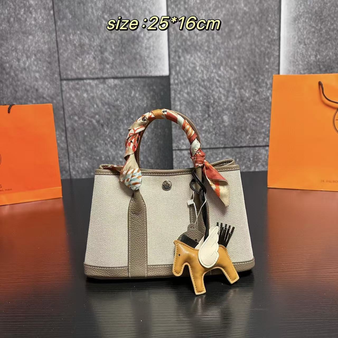 Herme1 Gardenキャンバストートバッグ【50％割引+送料無料】