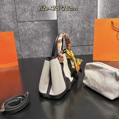 Herme1 Gardenキャンバストートバッグ【50％割引+送料無料】