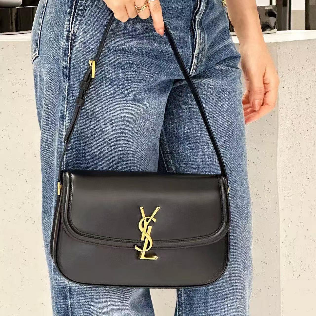 YSLレザーアンダーアームバッグ【50％割引+送料無料】