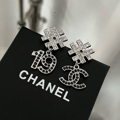 CHANE1 ダブルC ダイヤモンド スタッドピアス【50％割引+送料無料】