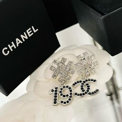 CHANE1 ダブルC ダイヤモンド スタッドピアス【50％割引+送料無料】