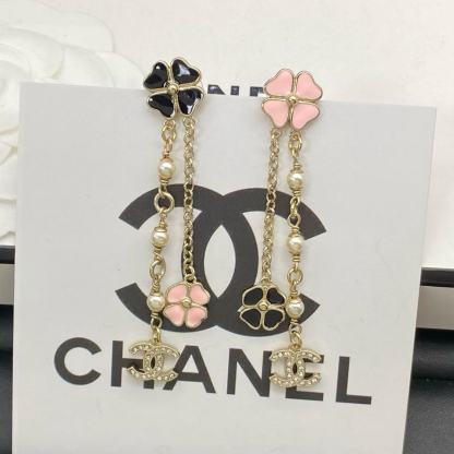 CHANE1 クローバー ダブルC イヤリング【50％割引+送料無料】