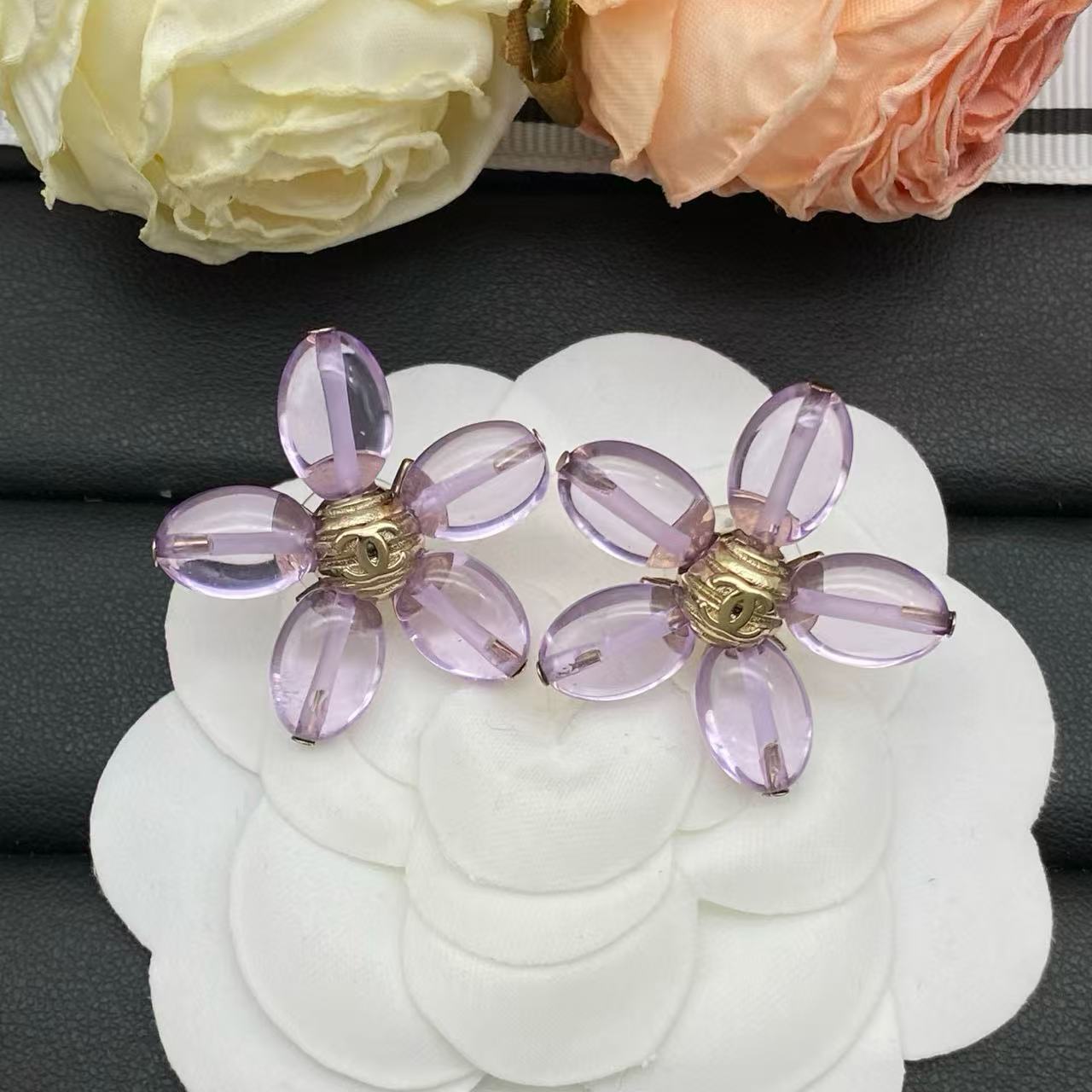 CHANE1 フラワー ダブルC スタッドピアス【50％割引+送料無料】