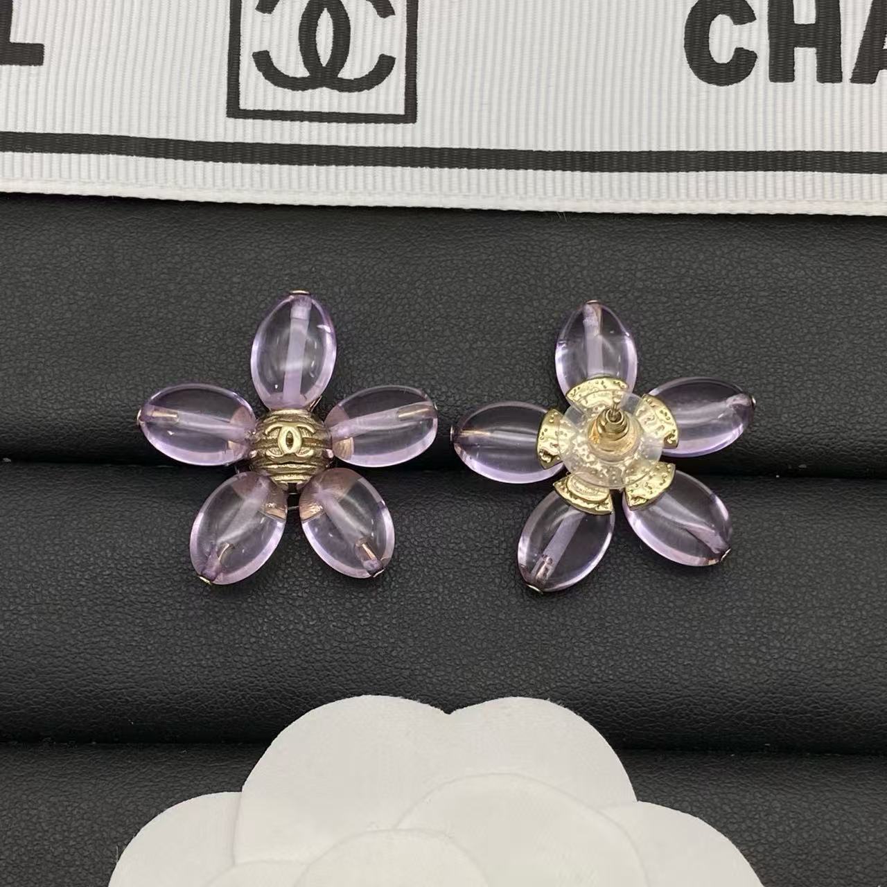 CHANE1 フラワー ダブルC スタッドピアス【50％割引+送料無料】