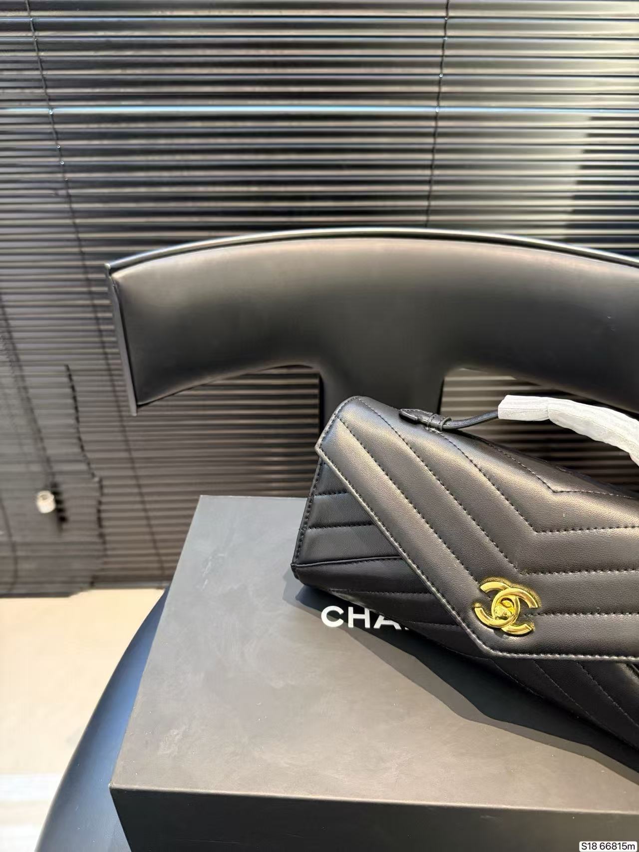 CHANE1 シンプルクラッチバッグ【50％割引+送料無料】