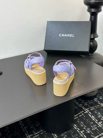 CHANE1 高品質ダブルCラムスキン厚底サンダル【50％割引+送料無料】