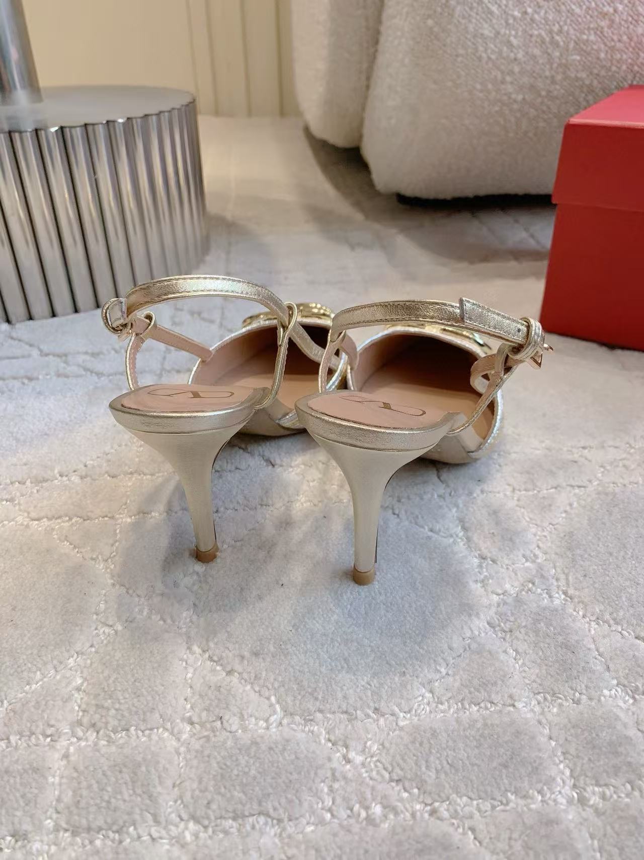 VALENT1NO 高品質ハイヒール【50％割引+送料無料】