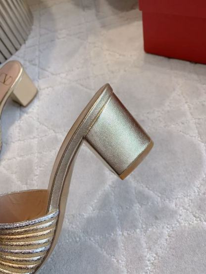 VALENT1NO高品質ローヒールシューズ【50％割引+送料無料】