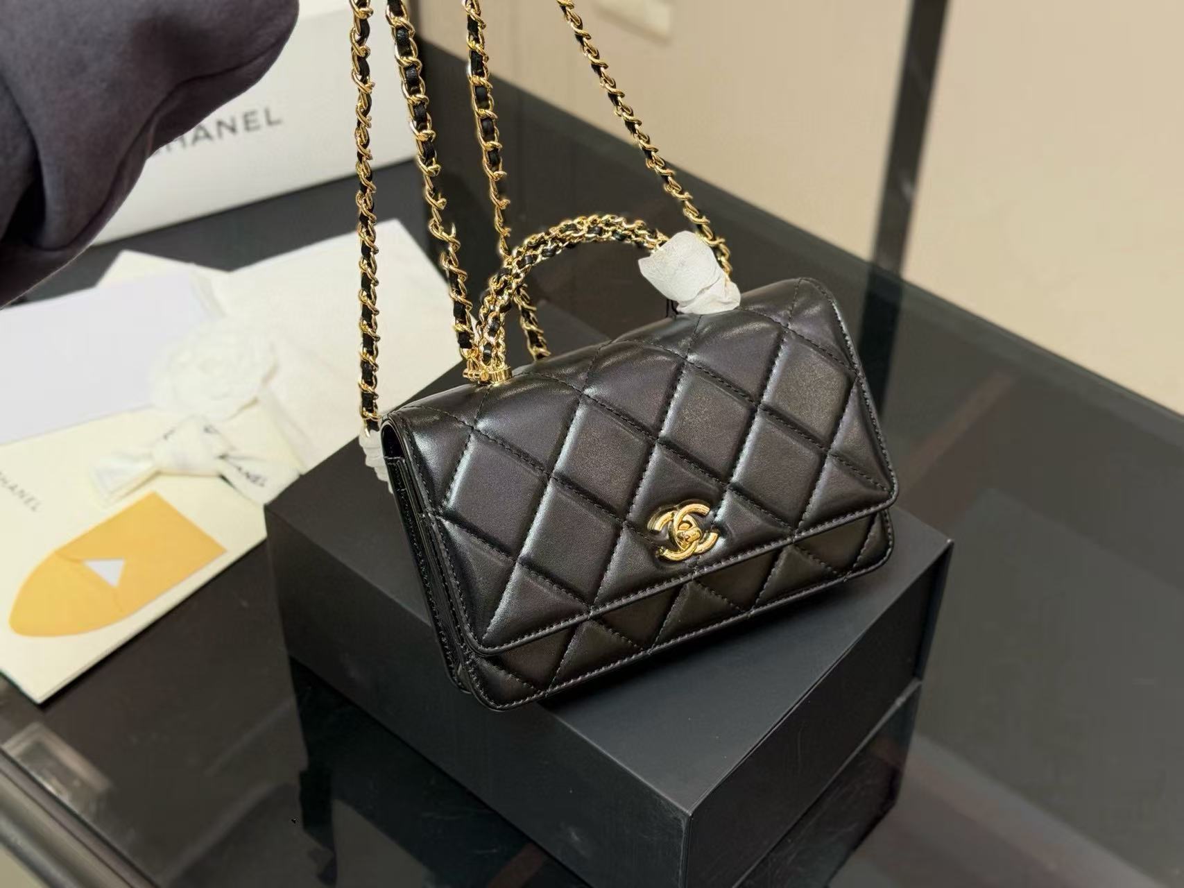 CHANE1 チェーンショルダーバッグ【50％割引+送料無料】