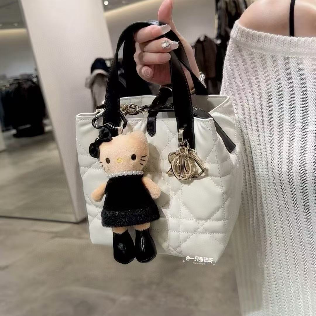 DI0R Toujoursハンドバッグ【50％割引+送料無料】